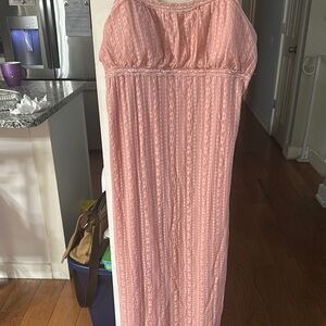 Elegant Pink Lace Dress